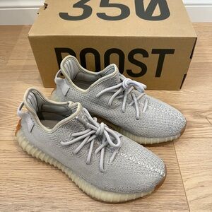 Adidas Yeezy Boost 350 V2 Sneakers - Sesame - Size 6.5M